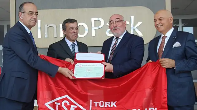 TSE Başkanı Şahin, Konyalı firmalara belgelerini verdi