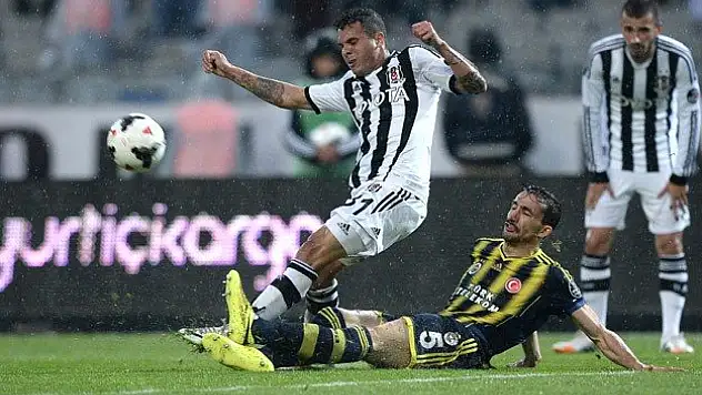 Derbide ilk golü atan zor yeniliyor