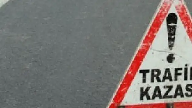 Yolcu midibüsü devrildi: 17 yaralı