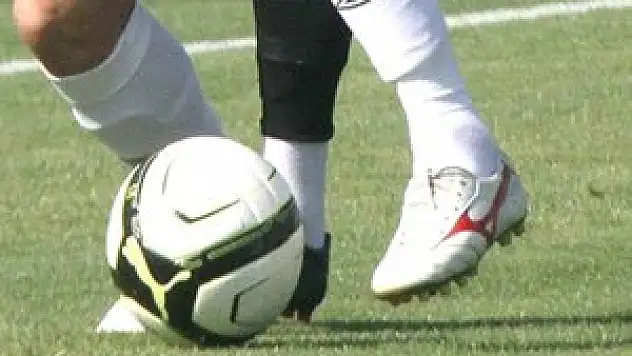 Kendi kalelerine attıkları 5 gole ihraç!