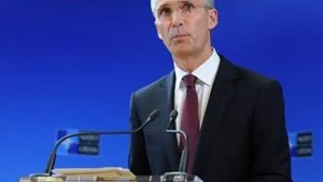 NATO Genel Sekreteri Atina'da