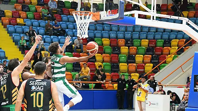 Konyaspor Basket Akhisar'a direnemedi