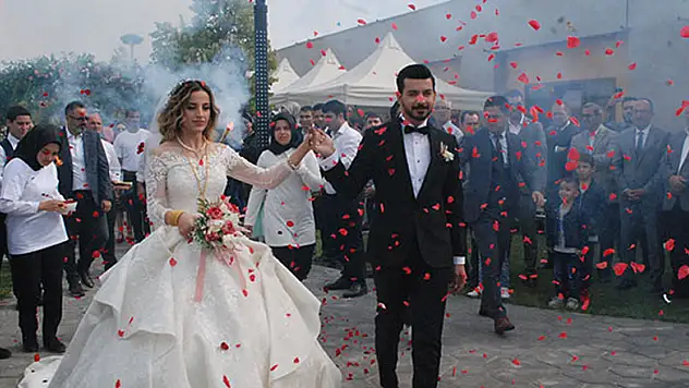 Aslan Korkmaz'ın oğlu Mithat, hayatını Şura Melis'le birleştirdi