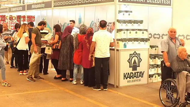 'Konya Günleri'nde Karatay Belediyesi standına büyük ilgi