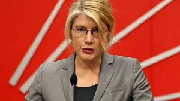 CHP'de beklenmedik istifa!