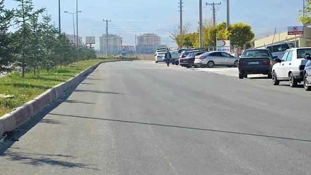 Ereğli Belediyesinden hastane yoluna sıcak asfalt