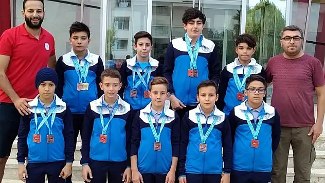 Selçuklu Belediyespor'dan üçüncülük