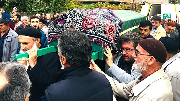 Ahmet Ergan'ın kayınvalidesi defnedildi