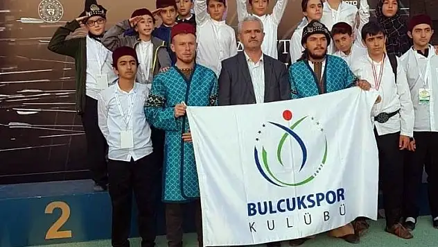 Bulcukspor geleneksel okçulukta kupa beyi