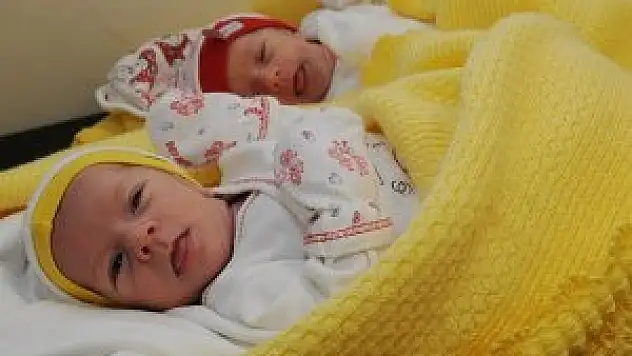 Siyam ikizleri ameliyatla ayrıldı