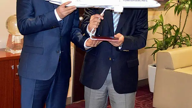 Selçuk'tan THY'ye işbirliği ziyareti