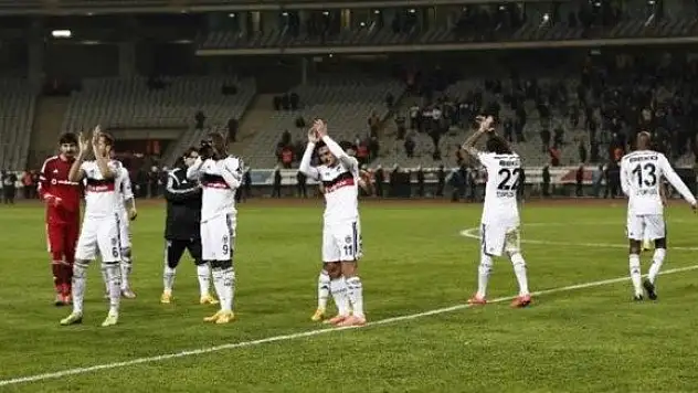 Beşiktaş gözünü Partizan maçına çevirdi