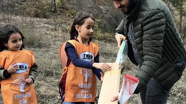 Minik Zeynep'in feryadı Konya'dan duyuldu