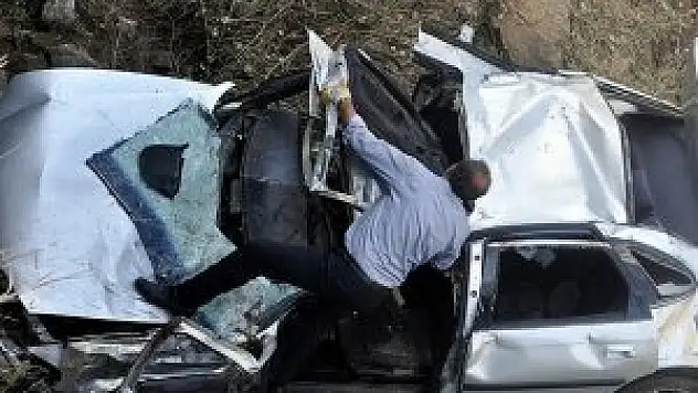 Trafik kazalarında 9 ayda kaç kişi öldü?