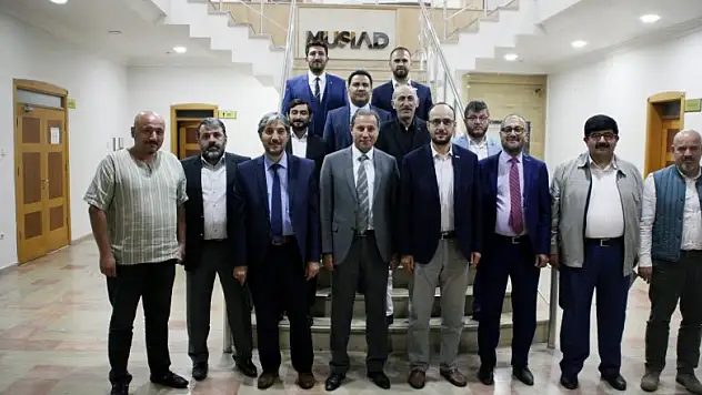 Konya STK başkanları, mesleki eğitimin sorunları için bir araya geldi