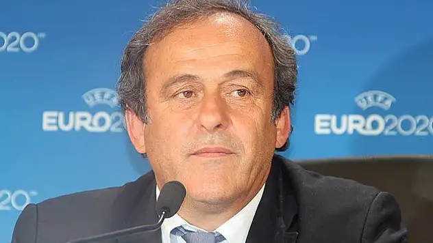 2022 Dünya Kupası kış aylarında düzenlenmeli