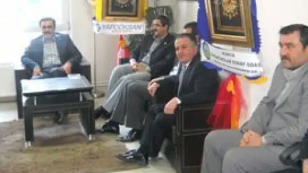 KTO'dan MHP'ye hayırlı olsun ziyareti