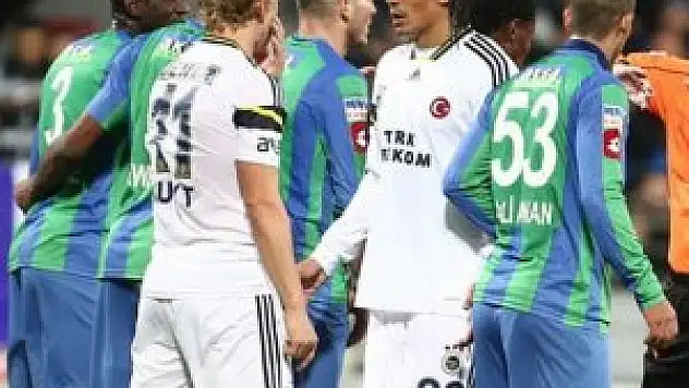 Lider evinde Rizespor'u ağırlıyor