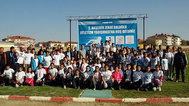 Akşehir'de 2. Zekai Baloğlu Atletizm Yarışması'na yoğun ilgi