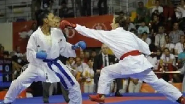 Serap'tan altın madalya