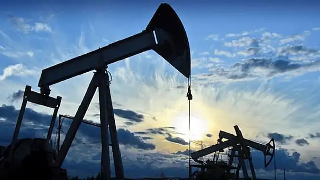 Brent petrolün varili 41,09 dolar