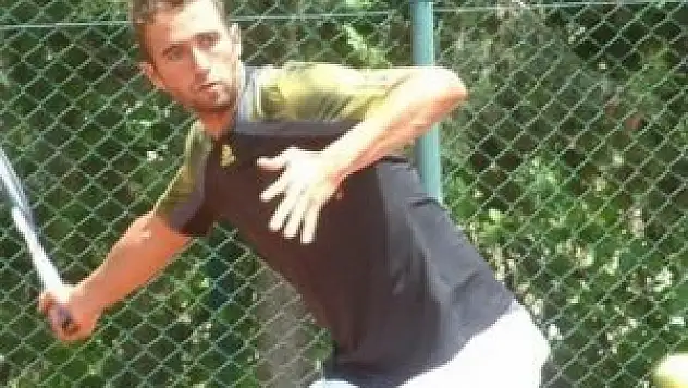 Marsel İlhan yeniden ilk 100'de!