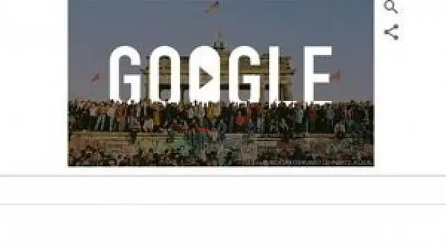 Google'dan Berlin Duvarı için doodle