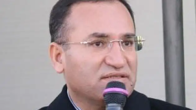 Bozdağ: CHP laf, MHP slogan, üretir