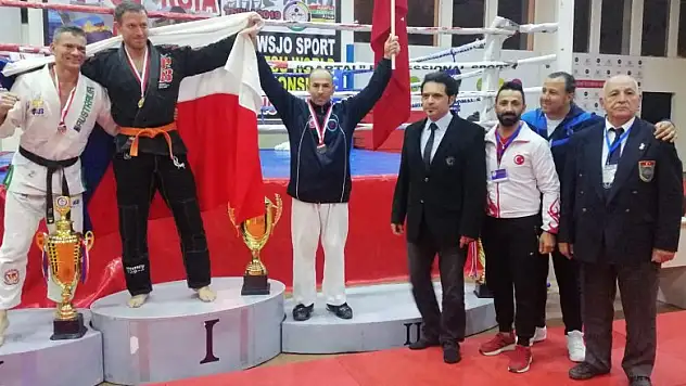 Konya Ju Jitsu Dünya Şampiyonası'nda fırtına gibi esti