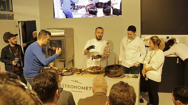 Gazyağcı İstanbul'da furun kebabını tanıttı