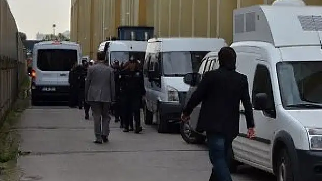 'Paralel yapı' operasyonunda 11 polis serbest