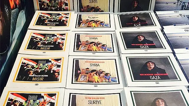 'AA Oradaydı' serisi İngilizce ve Arapça olarak piyasada