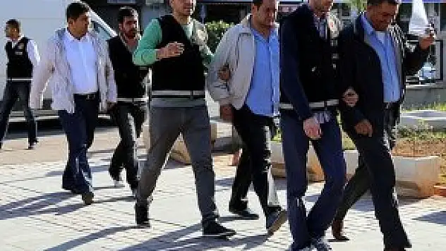 Kaçak et operasyonu'nda 8 gözaltı