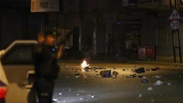 Şırnak'ta izinsiz gösteriye müdahale