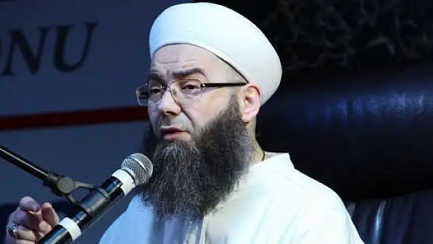 Cübbeli Ahmet Hoca: Manyak manyak işler!