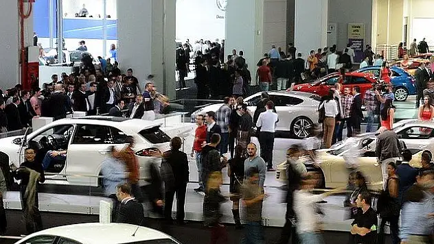 Otomobilde lüks tutkusu 'fren' tutmuyor