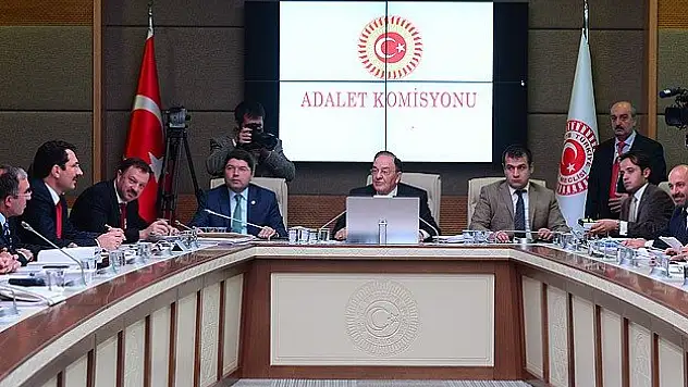 'Yargı Paketi' komisyondan geçti