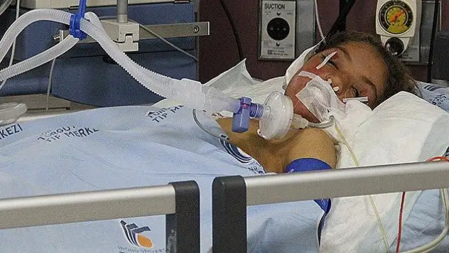 6 kardeşi mantardan zehirlenen Nufa ölüme direniyor