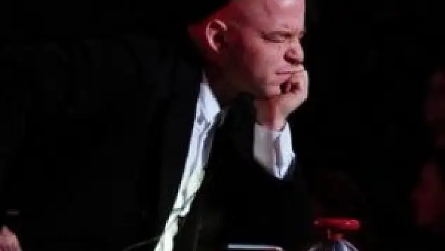 Athena Gökhan'dan sürpriz 'tekke' hamlesi