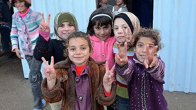 Suriyeli çocuklar 'soğuğa teslim'