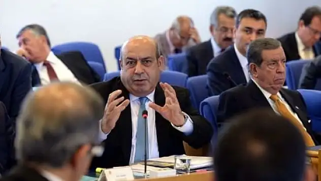 'Hasip Kaplan sen de teröristsin!'