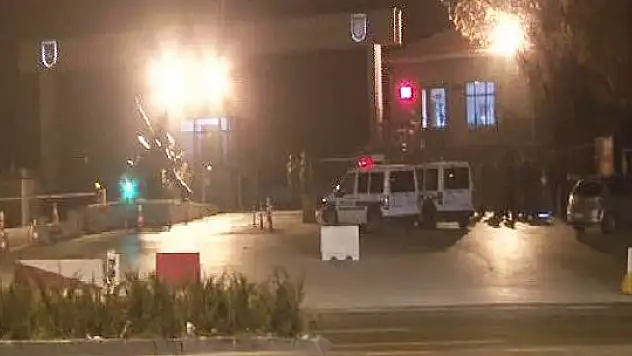 Kışlada büyük panik! Asker son anda engelledi