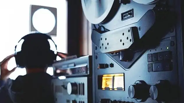 Öğrenciye suç örgütü dinlemesi