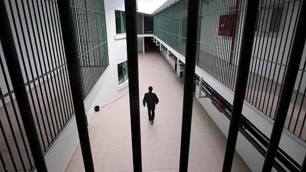 Cezaevlerinde 108 ülkeden 3 bine yakın yabancı var