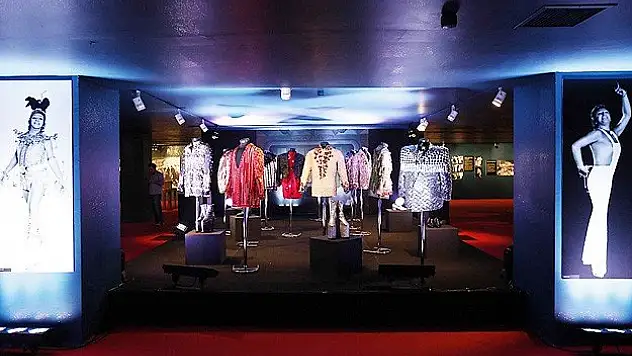 'İşte Benim Zeki Müren' sergisi açıldı