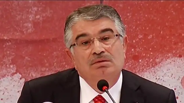 İdris Naim Şahin'e otel şoku