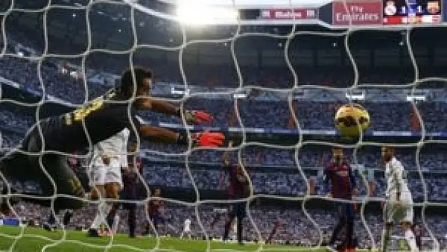 Dünyaca ünlü stadın ismi değişiyor