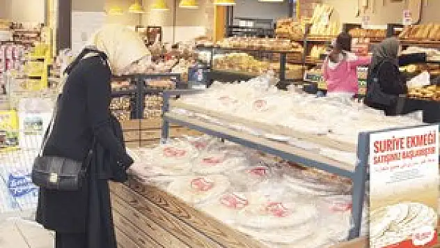 Adese, Suriye ekmeğinin satışına başladı