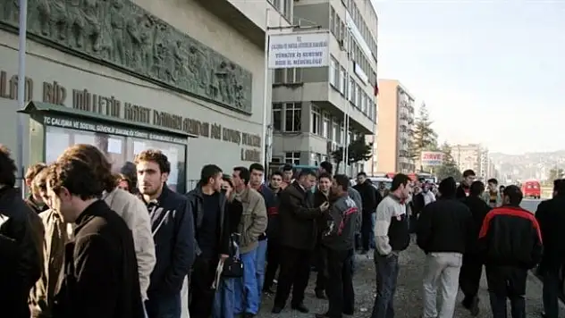 10 ayda 750 bin kişiye iş