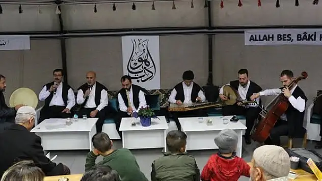 Hz. Mevlana, vefatının 746. yılında törenlerle anılıyor